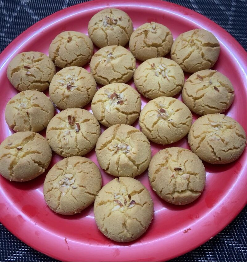 Besan Naan Khatai