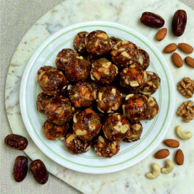 Mawa Coconut Laddu