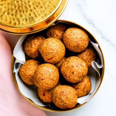 Gond Laddu