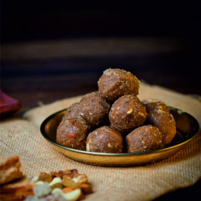 gond laddu in jagery